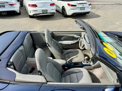 Used 2004 Porsche 911 Carrera 4S image 18