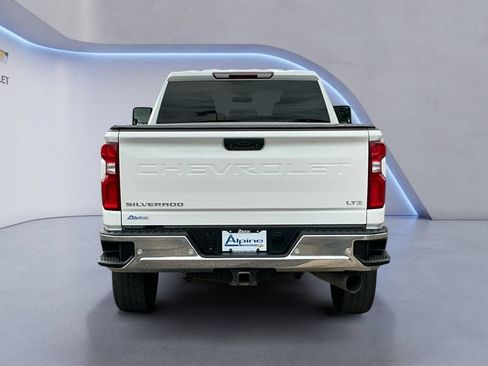 Used 2022 Chevrolet Silverado 2500 LTZ w/ Safety Package AWD/4WD image 4