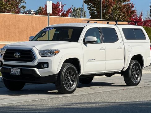 Used 2021 Toyota Tacoma SR5 image 8