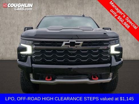 Used 2023 Chevrolet Silverado 1500 ZR2 w/ Technology Package image 2