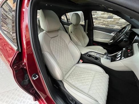 Used 2023 Genesis G70 3.3T w/ Sport Prestige Package AWD/4WD image 44