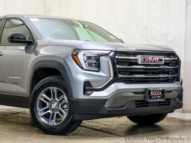 Certified 2026 GMC Terrain Elevation AWD/4WD image 6