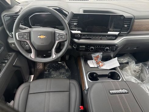 New 2026 Chevrolet Silverado 3500 High Country image 6