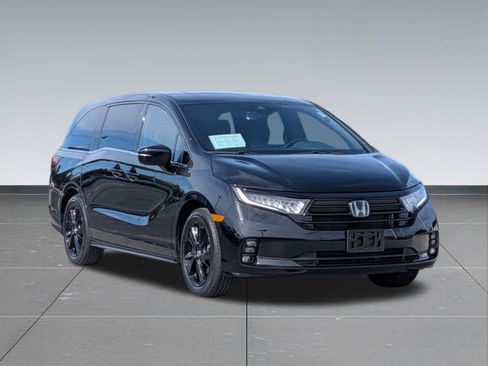 Certified 2024 Honda Odyssey Sport image 7
