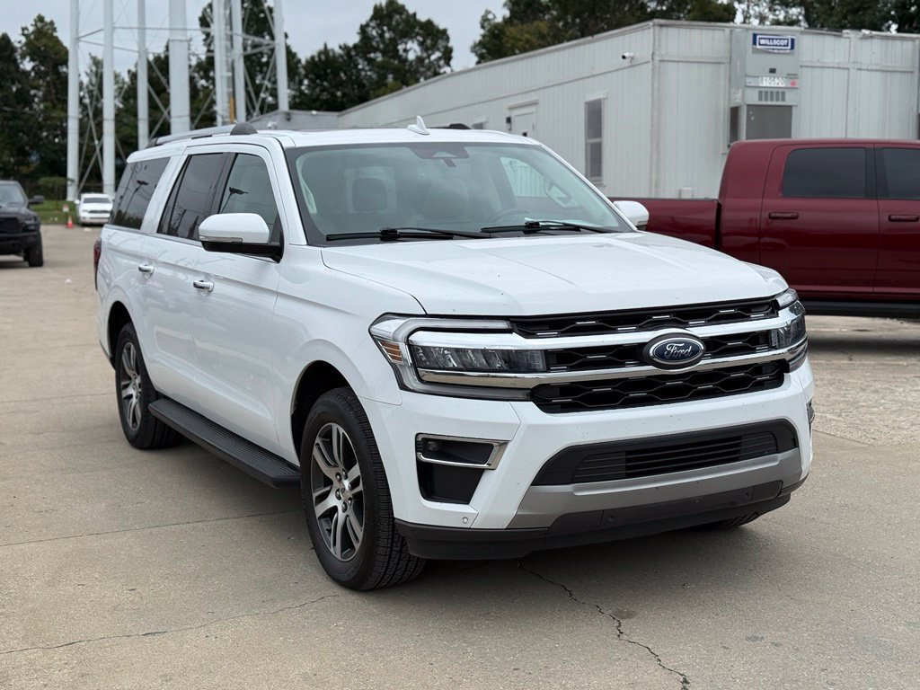 Used 2024 Ford Expedition Max Limited AWD/4WD image 4
