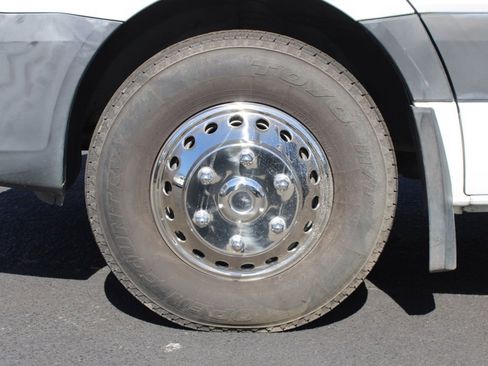 Used 2015 Freightliner Sprinter 3500 image 10