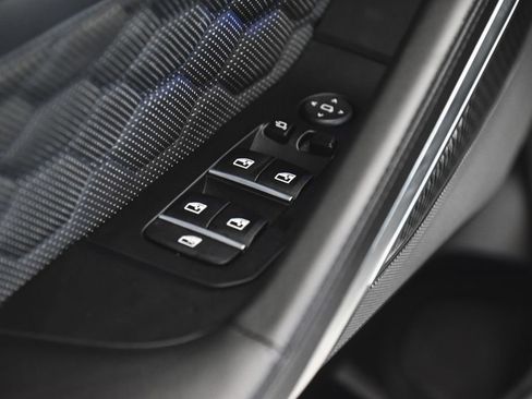 Used 2021 BMW X6 M AWD/4WD image 9