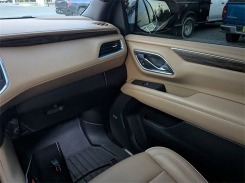 Used 2021 Chevrolet Tahoe Premier image 17