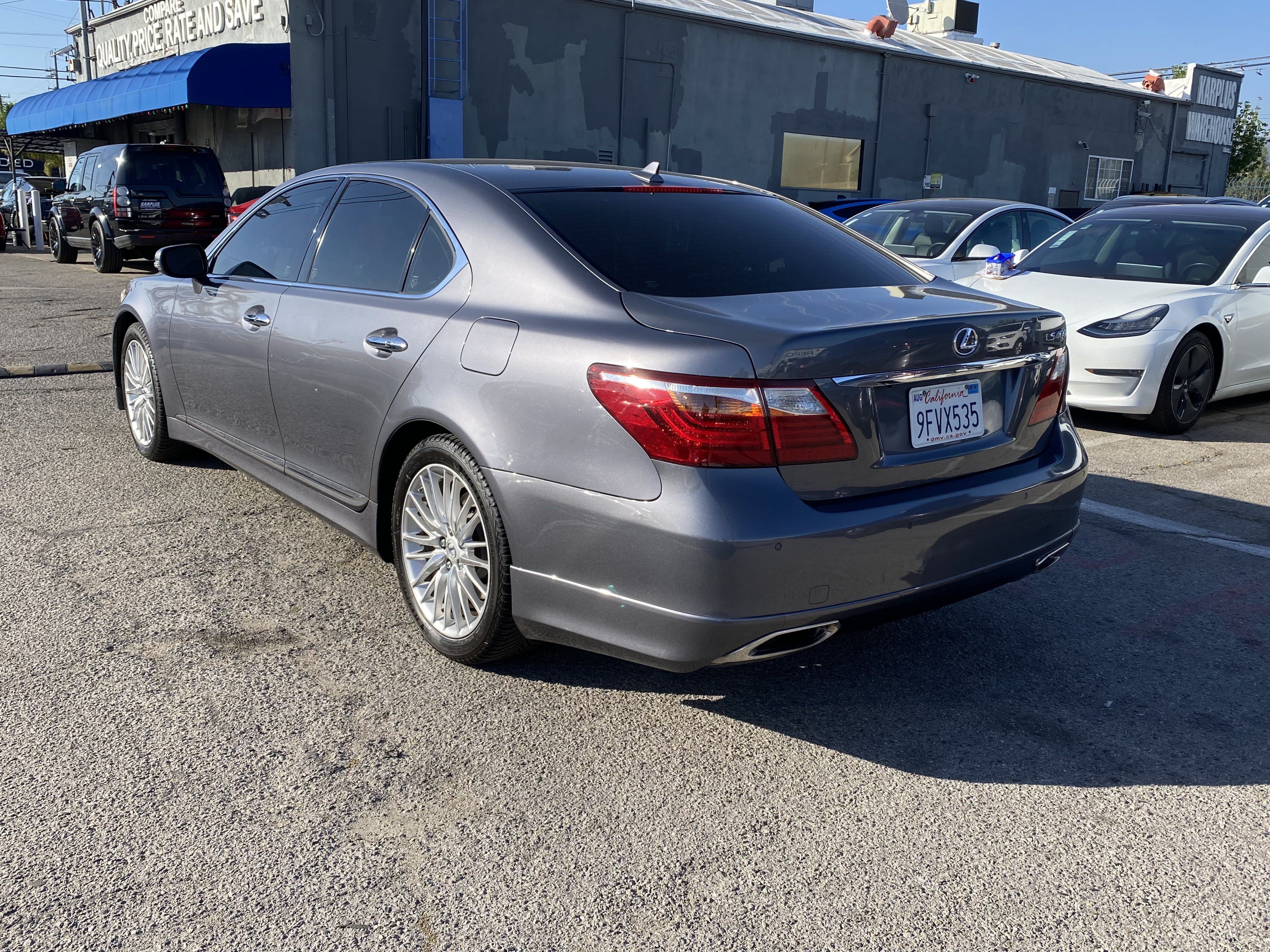 Used 2012 Lexus LS 460 w/ Sport Pkg RWD image 9