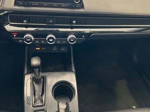 Used 2024 Honda Civic EX-L image 13