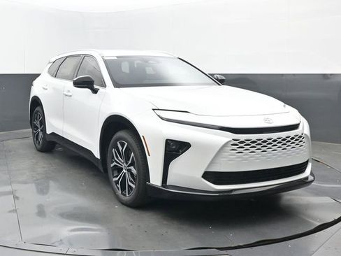 New 2026 Toyota Crown Signia AWD/4WD image 19