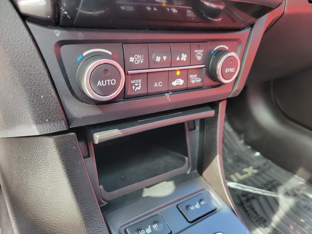 Used 2022 Acura ILX w/ Technology Plus & A-SPEC FWD image 31