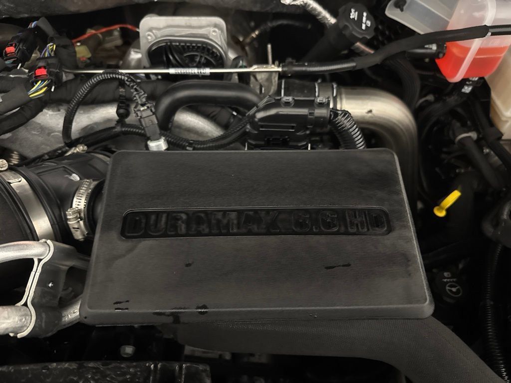 Used 2026 GMC Sierra 2500 AT4X w/ LPO, Black Badging Package AWD/4WD image 72