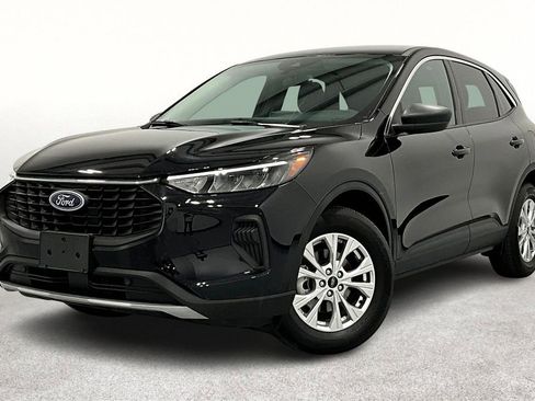 Used 2023 Ford Escape Active image 14