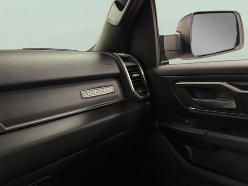 Used 2025 RAM 1500 Big Horn AWD/4WD image 35