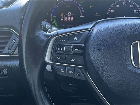 Used 2021 Honda Accord Touring image 25