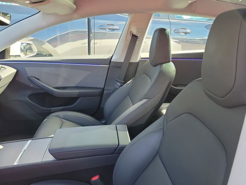Used 2025 Tesla Model 3 Long Range image 13