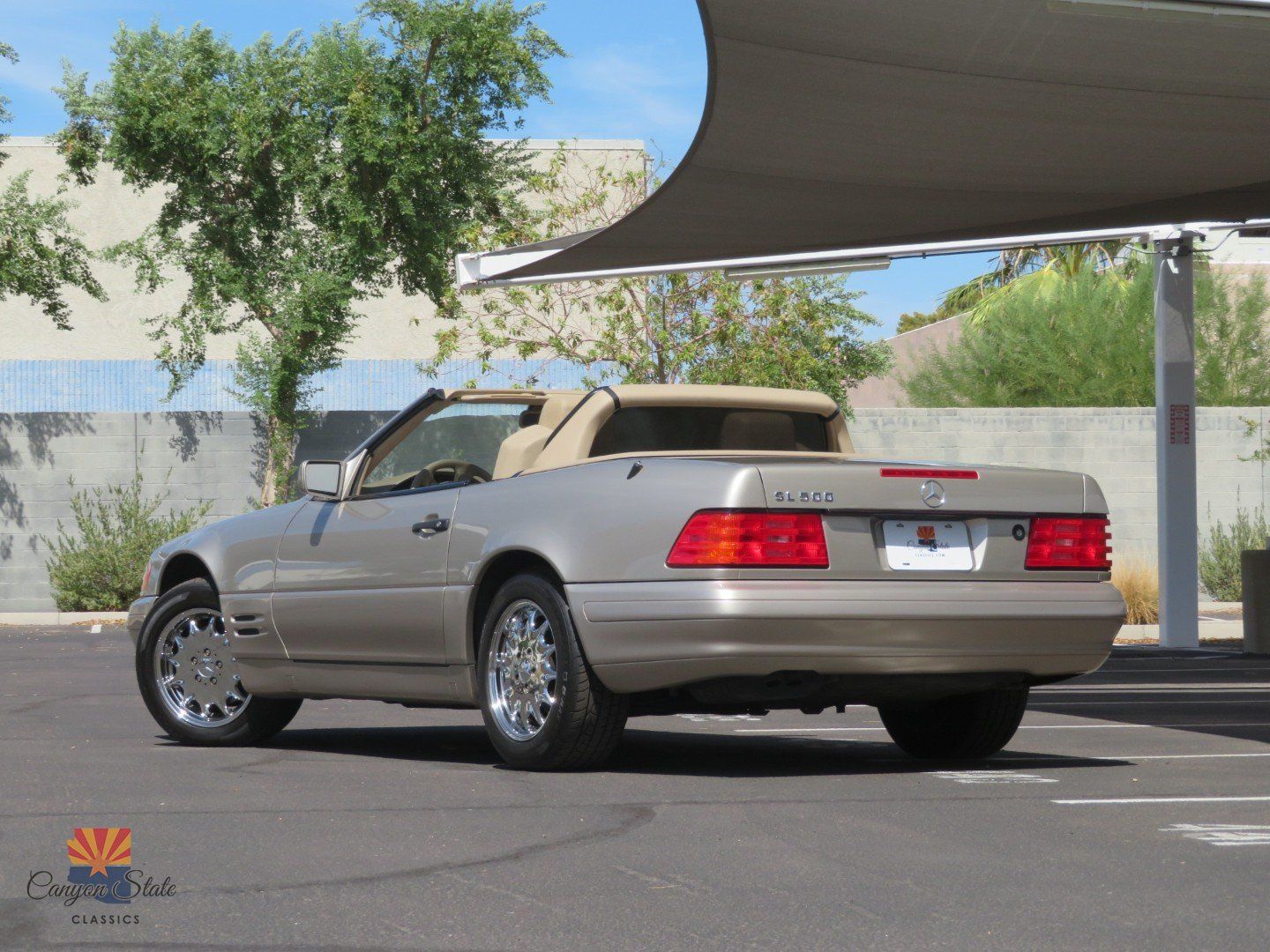 Used 1998 Mercedes-Benz SL 500 image 2