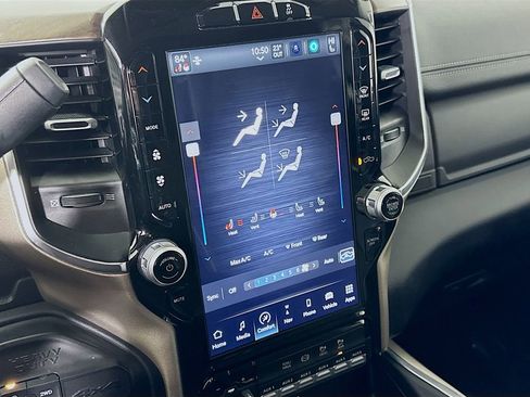 Used 2024 RAM 3500 Laramie w/ Towing Technology Group image 36