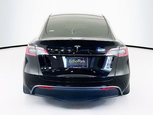 Used 2023 Tesla Model Y Long Range image 7