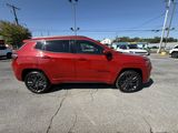 Certified 2022 Jeep Compass Limited image 4