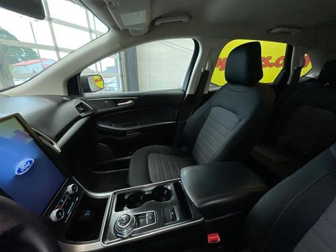 Used 2022 Ford Edge SE AWD/4WD image 12