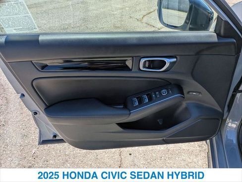 Certified 2025 Honda Civic Sport image 12