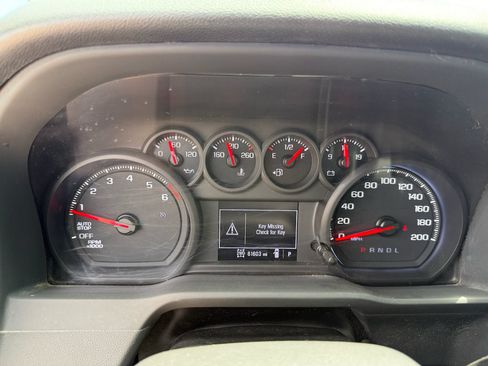 Used 2022 GMC Sierra 1500 Pro w/ Fleet Convenience Package AWD/4WD image 18