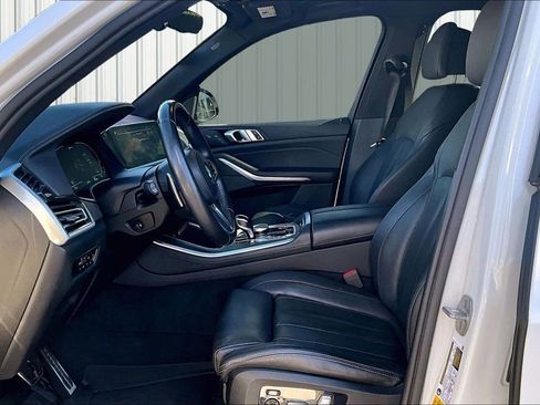 Used 2022 BMW X5 xDrive45e w/ M Sport Package image 16