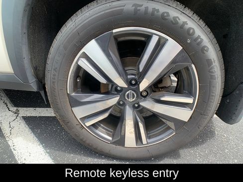 Used 2021 Nissan Rogue SL AWD/4WD image 11