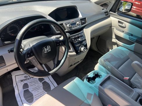 Used 2012 Honda Odyssey EX-L image 11
