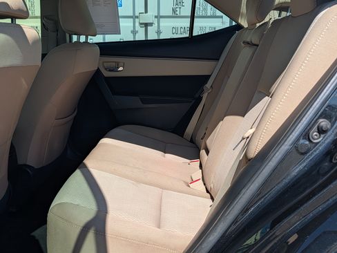 Used 2016 Toyota Corolla LE FWD image 14