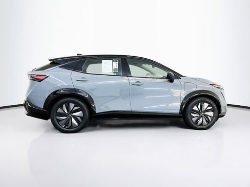 Used 2023 Nissan Ariya AWD image 10