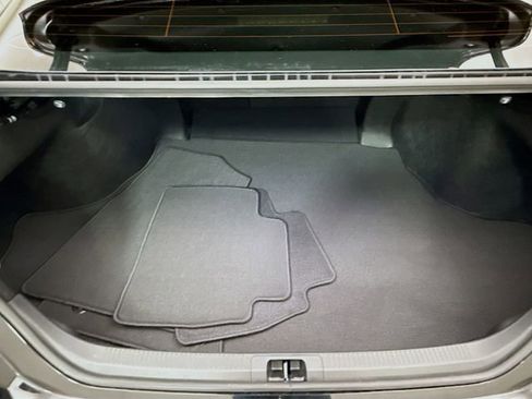 Used 2025 Toyota Camry SE image 25