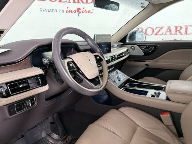 Certified 2023 Lincoln Aviator Reserve w/ Equipment Group 201A AWD/4WD image 19