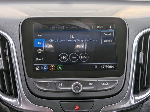 Used 2021 Chevrolet Equinox LT image 19