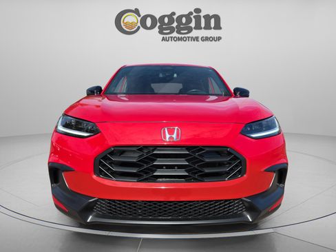 Certified 2025 Honda HR-V Sport image 9