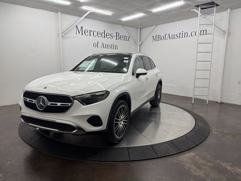 New 2026 Mercedes-Benz GLC 300 image 3