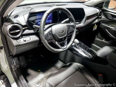 New 2026 Chevrolet Trax ACTIV w/ Driver Confidence Package FWD image 11