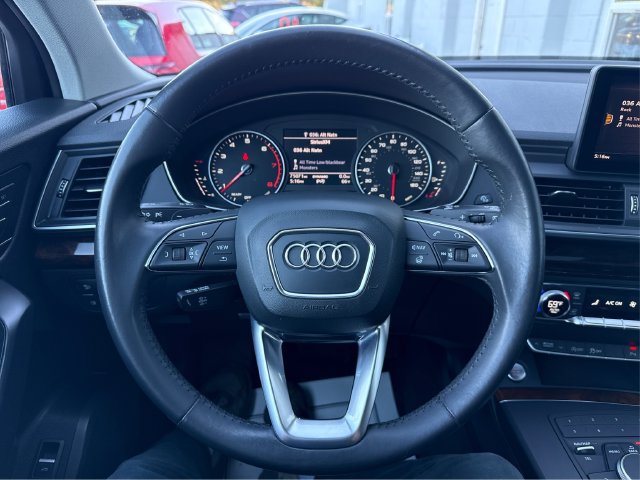 Used 2018 Audi Q5 2.0T Premium Plus w/ Premium Plus Package AWD/4WD image 19