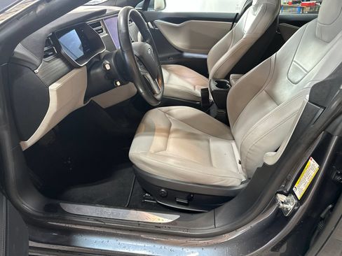 Used 2015 Tesla Model S AWD image 14