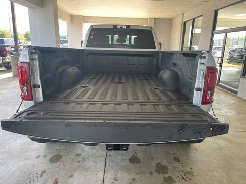 New 2026 RAM 3500 Laramie AWD/4WD image 11