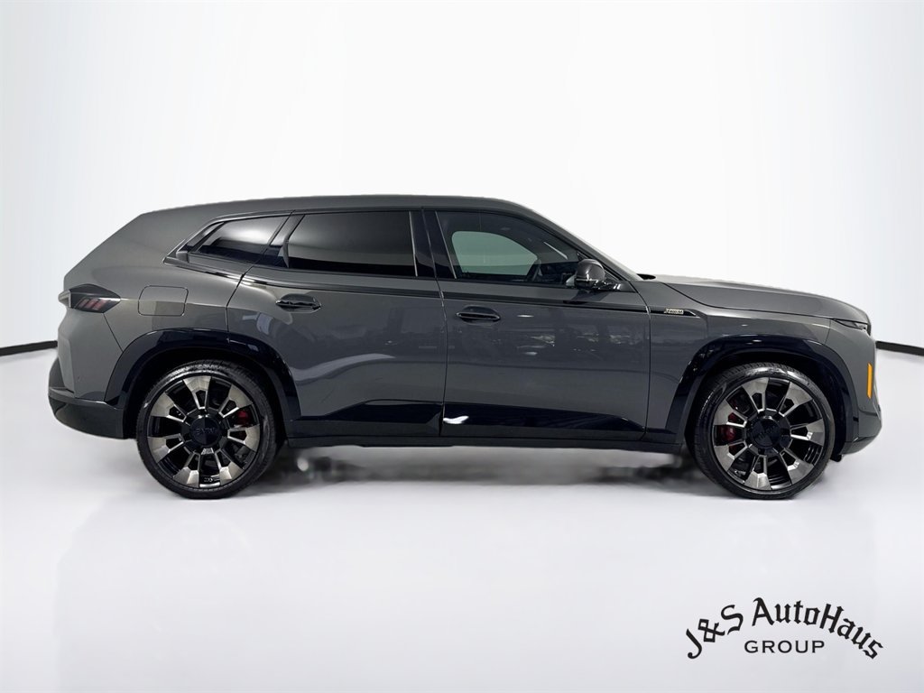 Used 2023 BMW XM AWD/4WD image 8