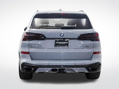 Used 2026 BMW X5 xDrive40i w/ Executive Package AWD/4WD image 4