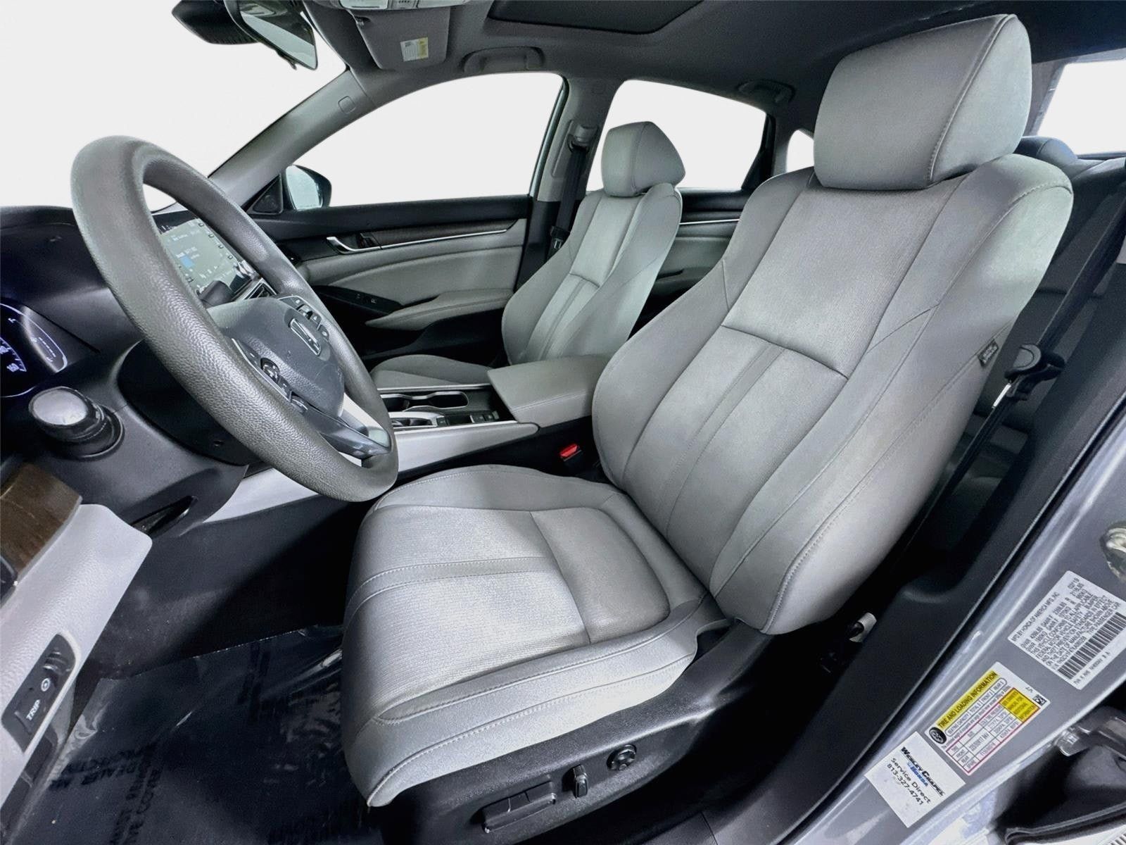 Used 2019 Honda Accord EX image 11
