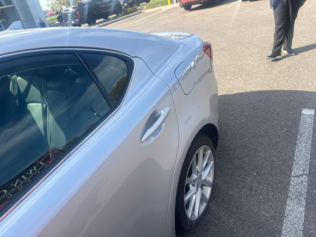 Used 2011 Lexus IS 350 AWD w/ Luxury Plus Value Edition image 8