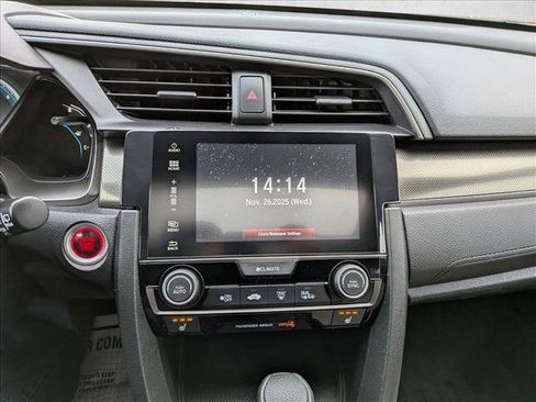 Used 2017 Honda Civic EX image 12