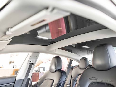 Used 2020 Tesla Model 3 Standard Range Plus image 18