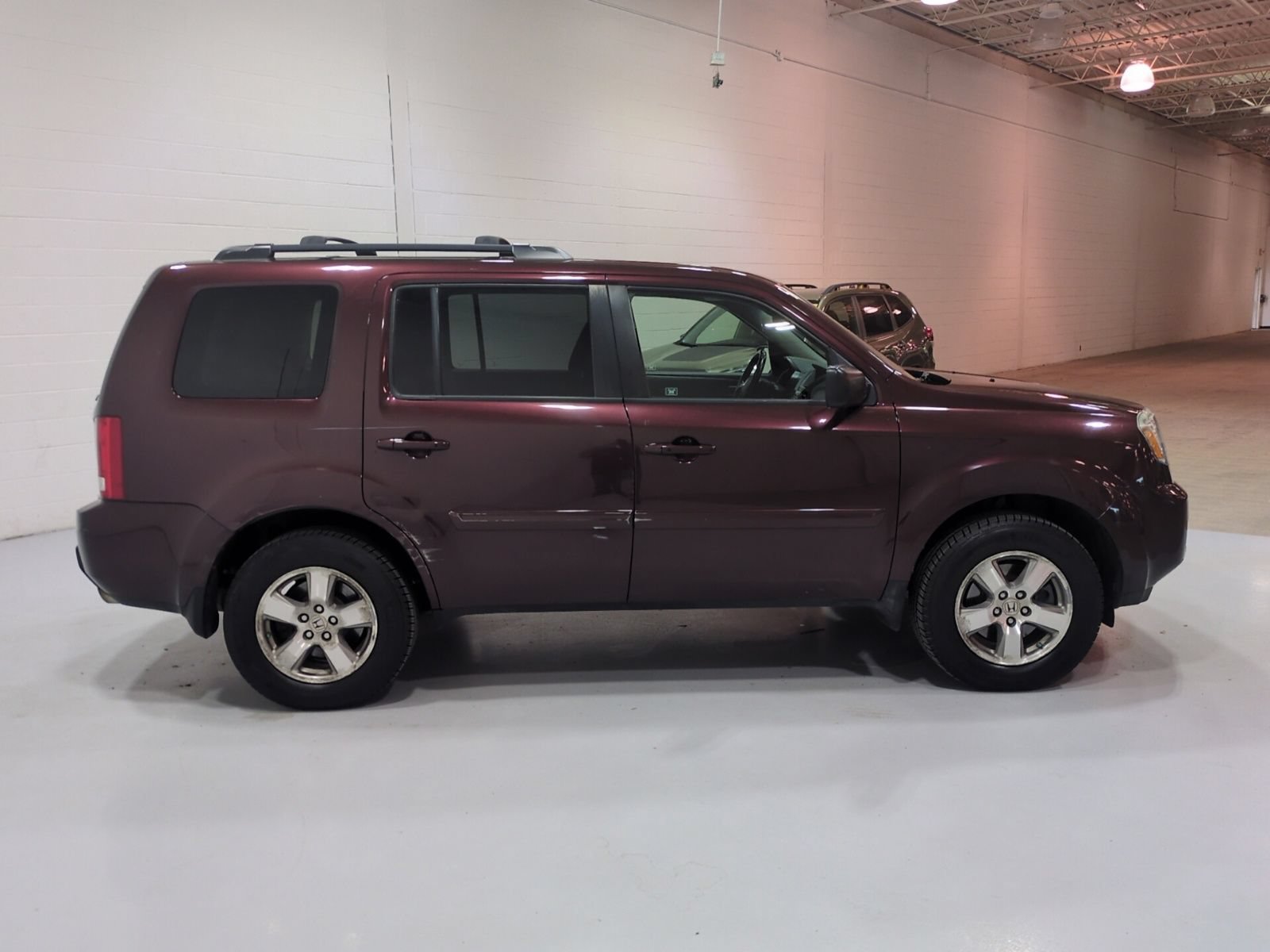Used 2010 Honda Pilot EX-L image 2
