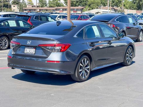 Used 2024 Honda Civic EX image 4